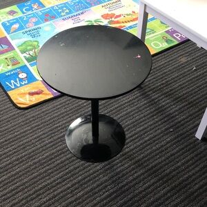 💐 Round Accent Side Table